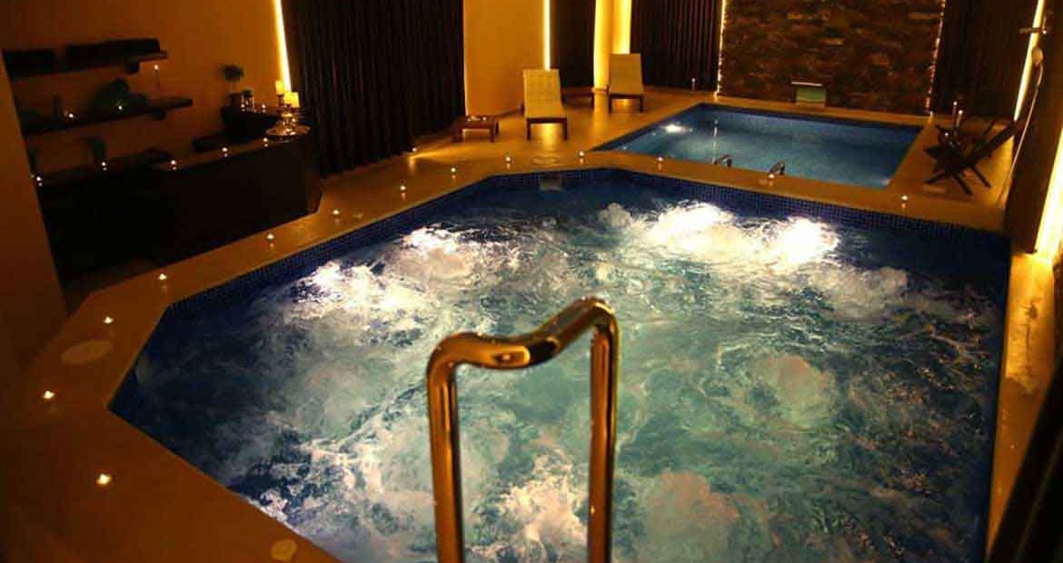Deniz bath and spa